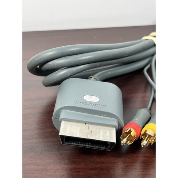 OEM MicrOne Sizeoft Xbox 360 AV RCA Video Cable Cord X810973-001 - Picture 3 of 4